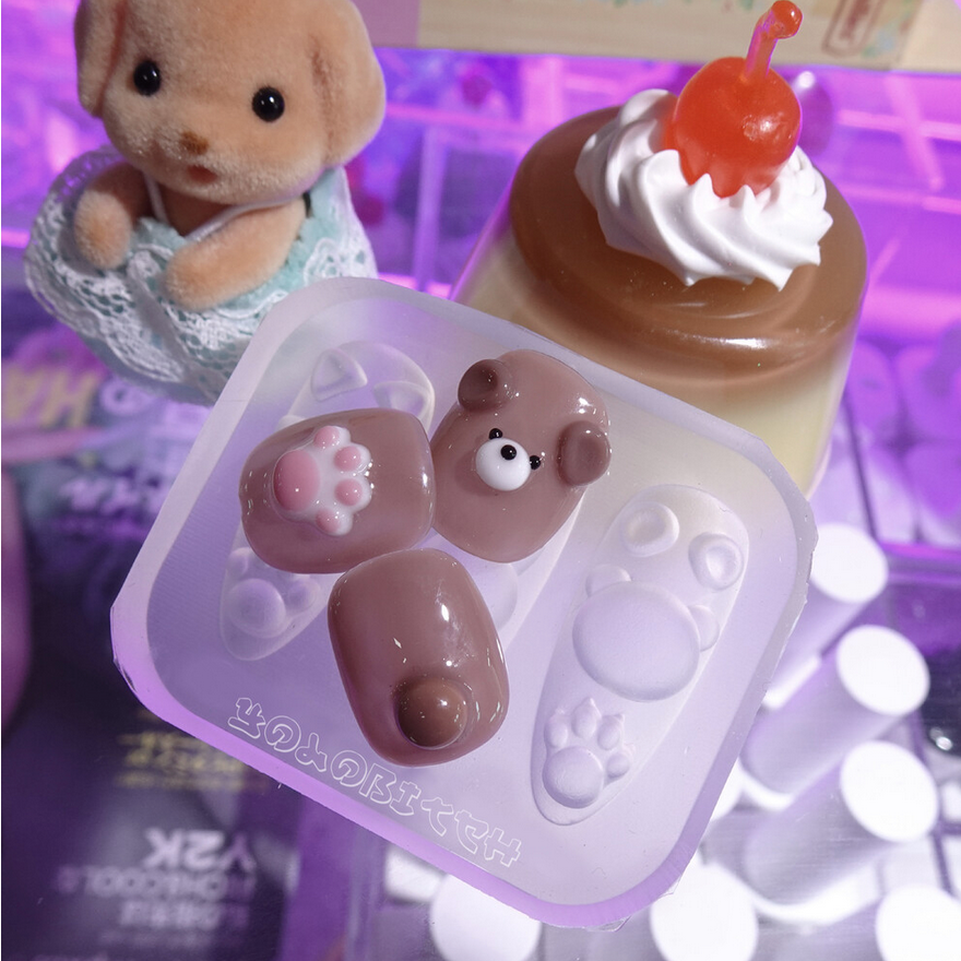 YOLOBITCH - SYLVANIA ANIMAL CROSSING MOLD