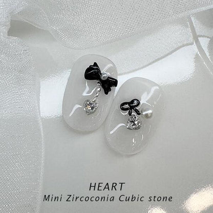 BONNIE B - MINI HEART CUBIC ZIRCONIA 50pc