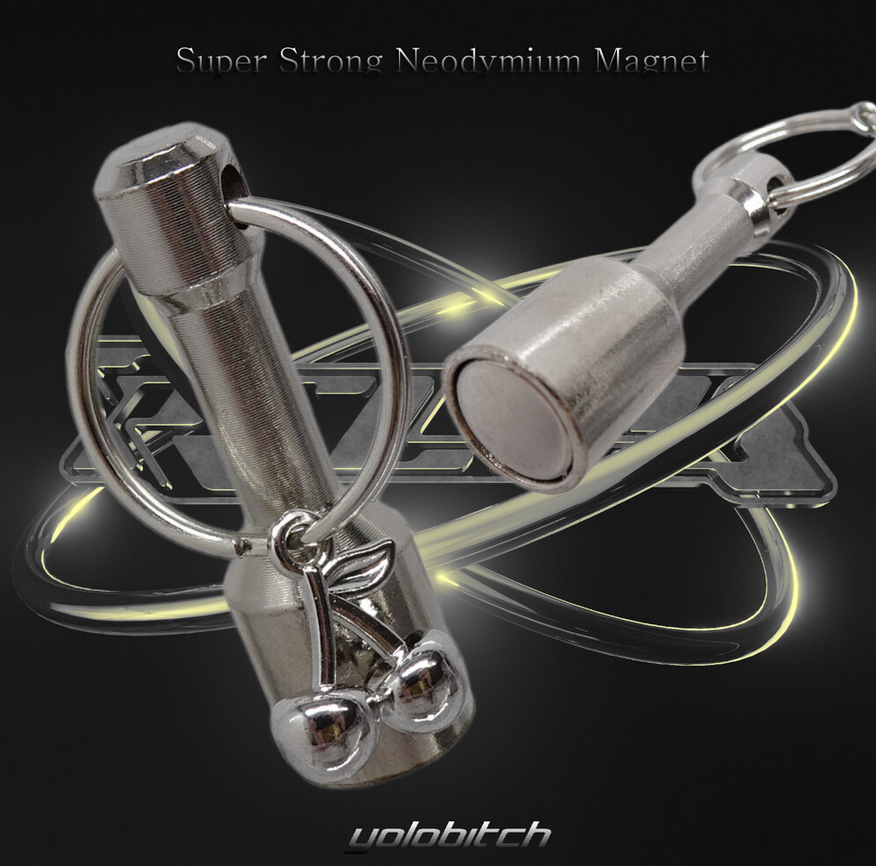 YOLOBITCH - CHERISH Y2K MAGNET KEYCHAIN